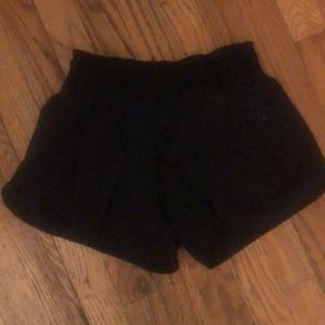 LuluLemon Hottie Hot shorts